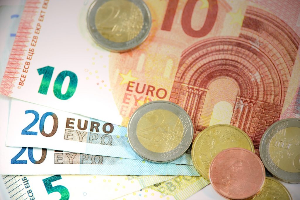 Czy warto inwestować w Euro?
